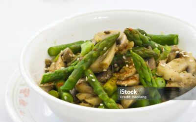 Revuelto campero de espárragos y shiitake